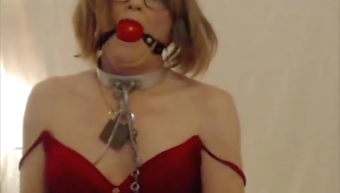 Hot redhead 18+ babe gets fucked and teased in a bedroom