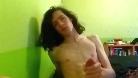 Amateur solo teen masturbation video with a shy girl