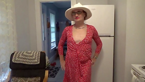 Amateur mature 60 years old lady in red dress makes herself a doll