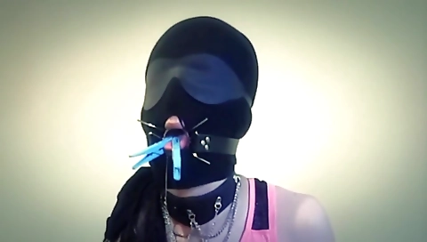 Hazel to cum with hitachi wand and vibrating butt plug