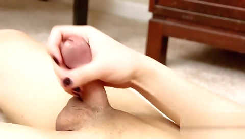 Asian shemale masturbates while playing with her pussy