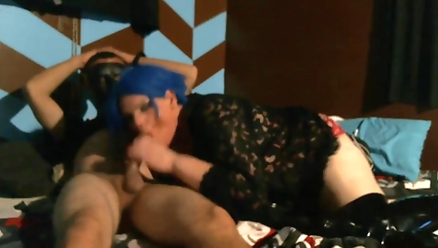 bbw tranny gives sloppy wet head to hung fit guy from meet me