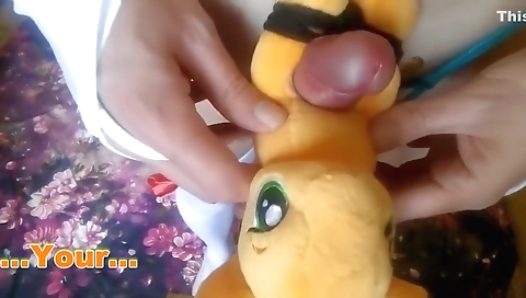 Amateur solo shemale with a huge boobies and a big ass