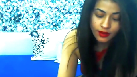 Asian shemale masturbates her huge boner on webcam