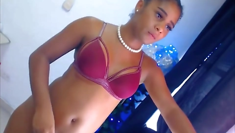 Pretty latina babe has her pussy covered with a big cumshot