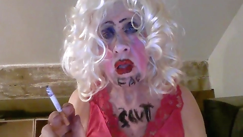 Busty shemale gets a blowjob on cam from a blowjob