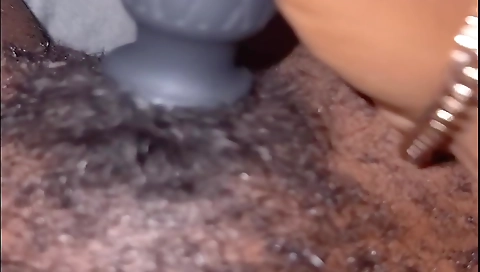 Ebony solo video showing me making out with a naked chick